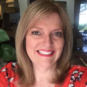 Meet your Posher, Debbie